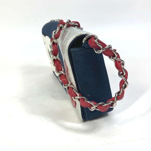 CHANEL Vintage Blue Shoulder Bag - Picture 5 of 15